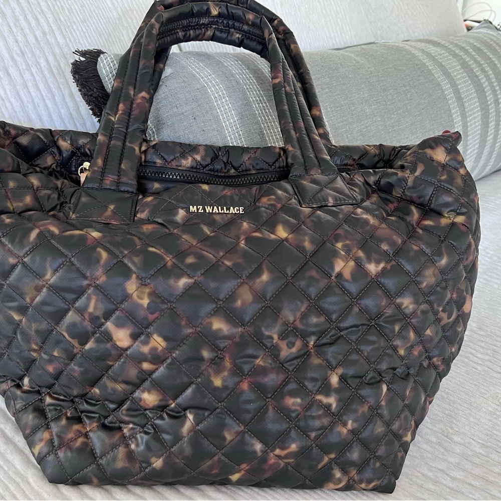 MZ Wallace Medium Metro Tote Deluxe. Never used, tag detached